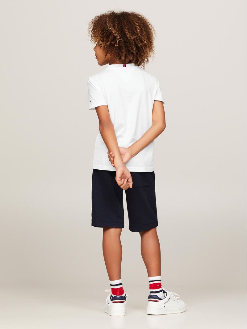 Polera-C-Neck-Con-Logo