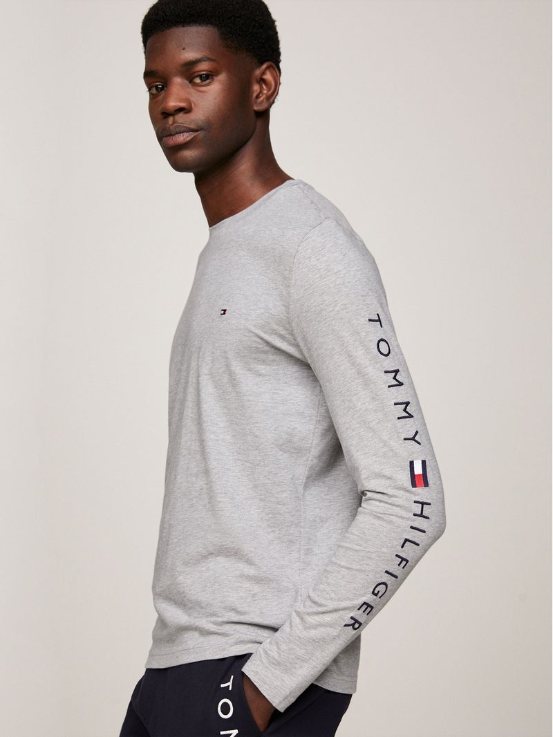 label-3