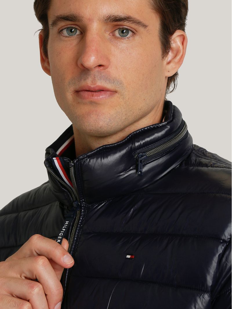label-3