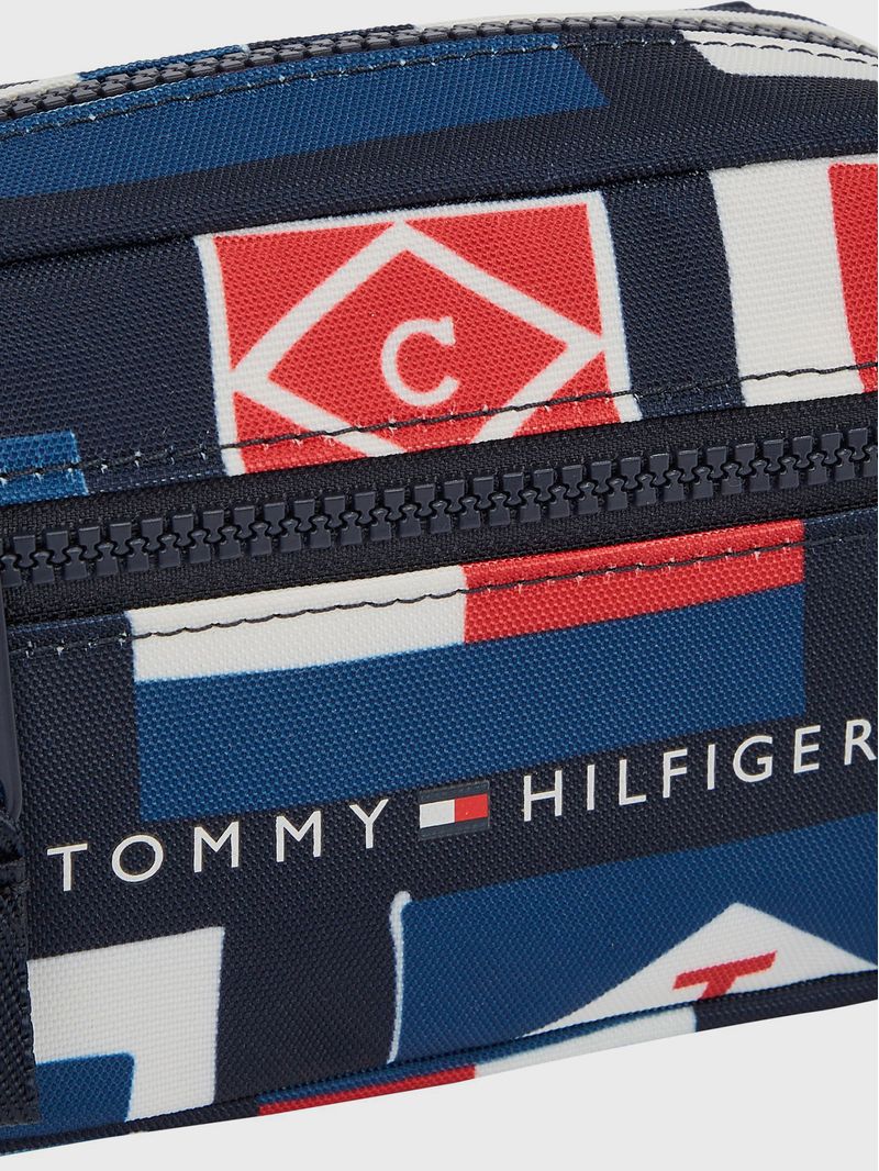 label-3