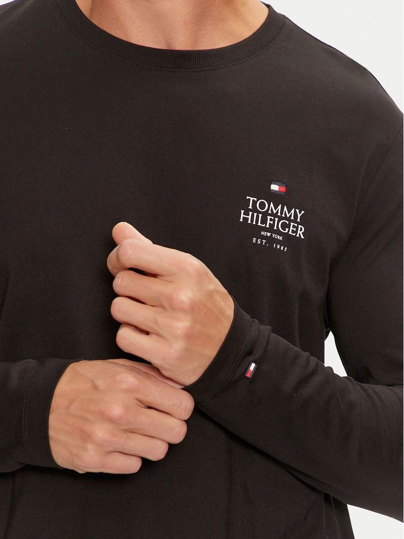 Polera-Solid-Con-Logo