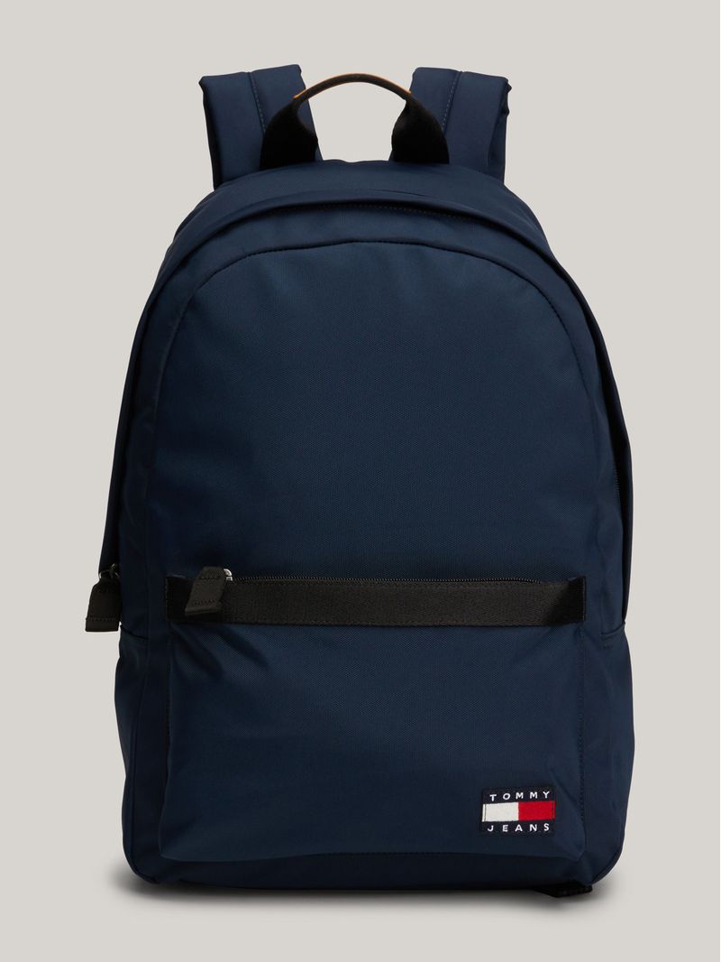 Mochila-Essential-Con-Logo-De-Parche