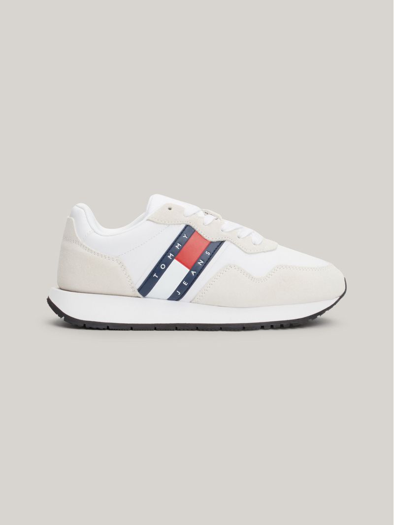 Zapatillas-Essential-Con-Suela-Dentada