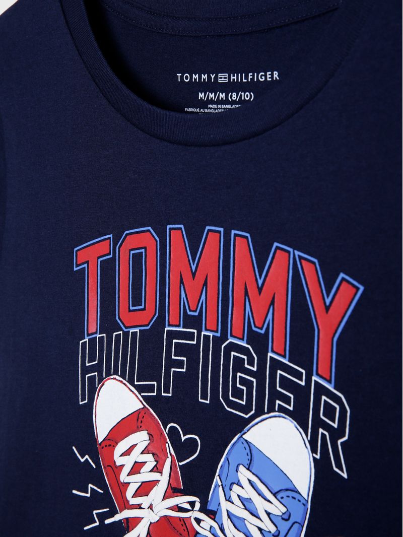 Polera-De-Niña-Logo-Sneakers-Estampado