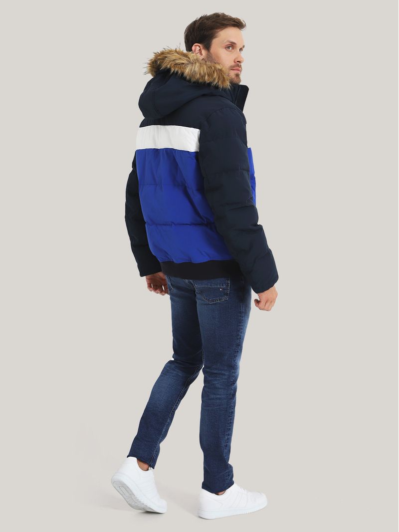Parka-Artic-Con-Logo