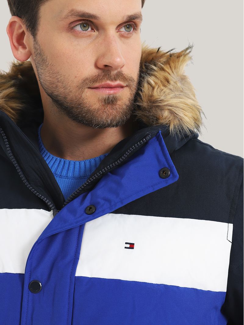 Parka-Artic-Con-Logo