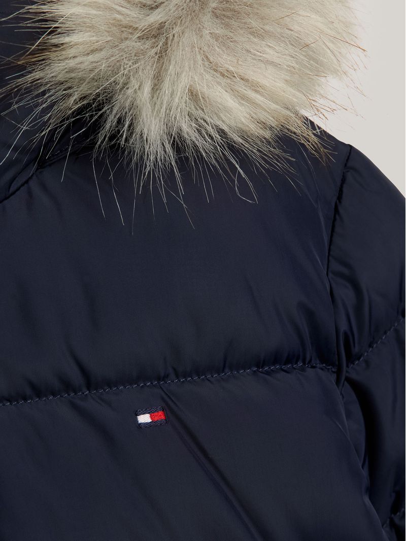 label-4