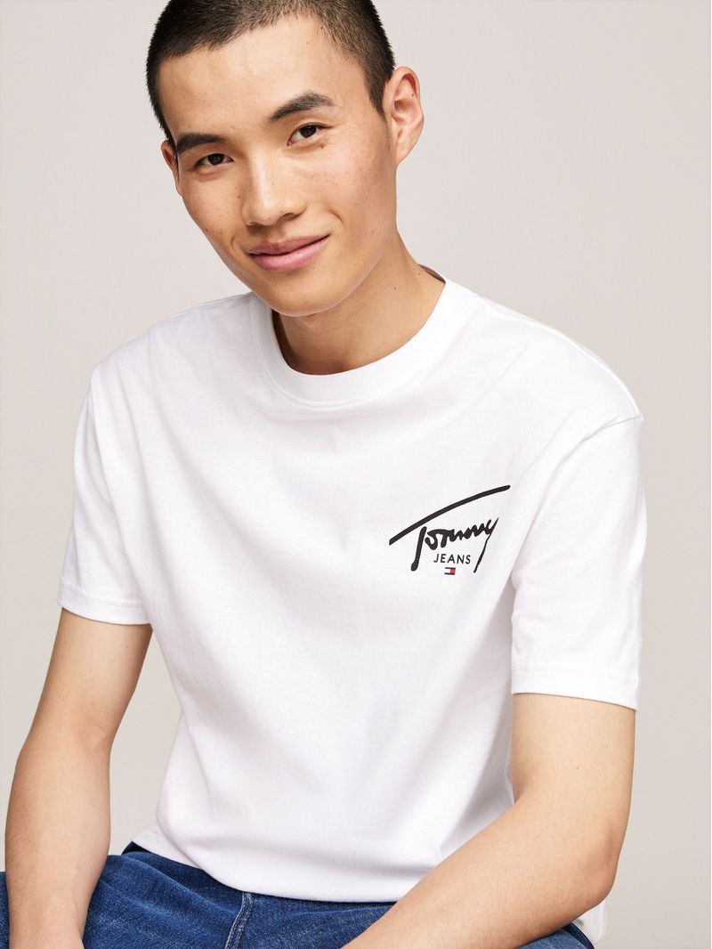 Polera-Con-Logo-Signature