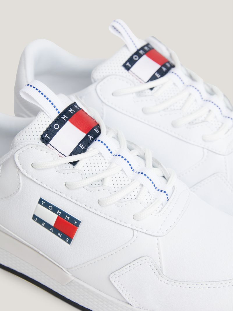 Zapatillas-Essential-Con-Parche
