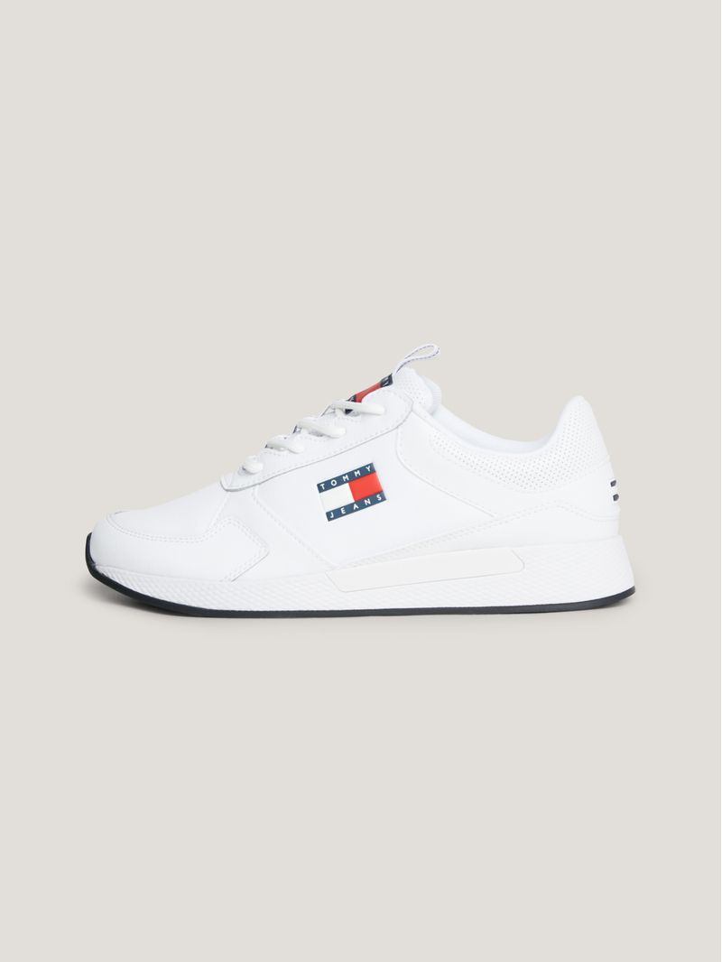 Zapatillas-Essential-Con-Parche