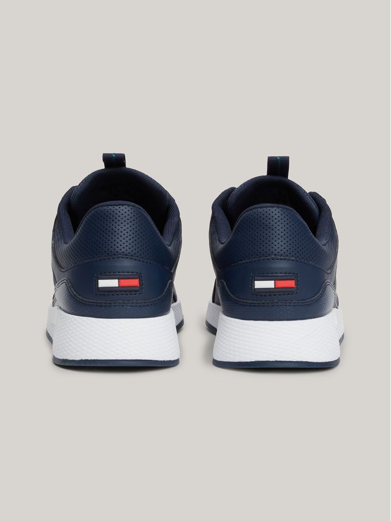 Zapatillas-Essential-Con-Parche