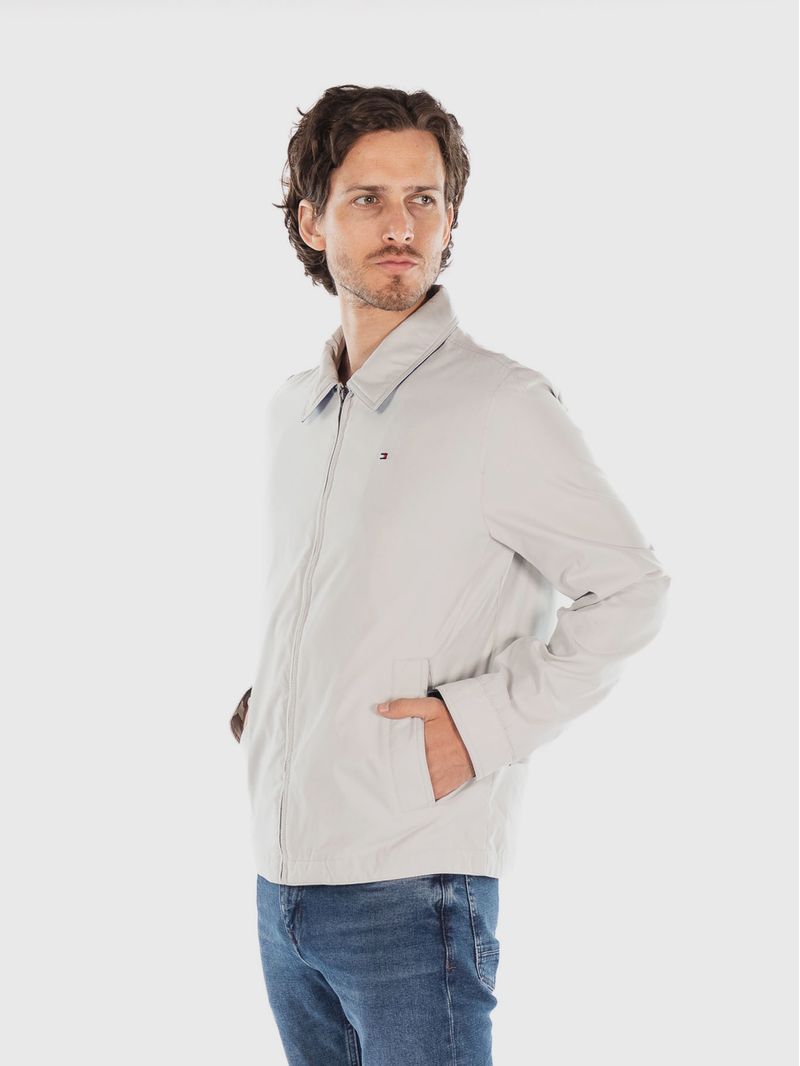 Chaqueta-Classic-Laydown-Con-Logo