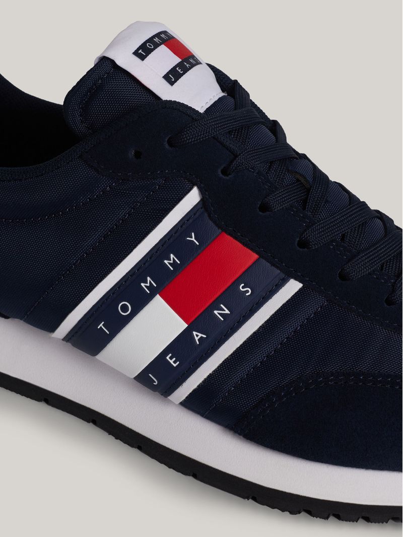 Zapatillas-Essential-Con-Logo