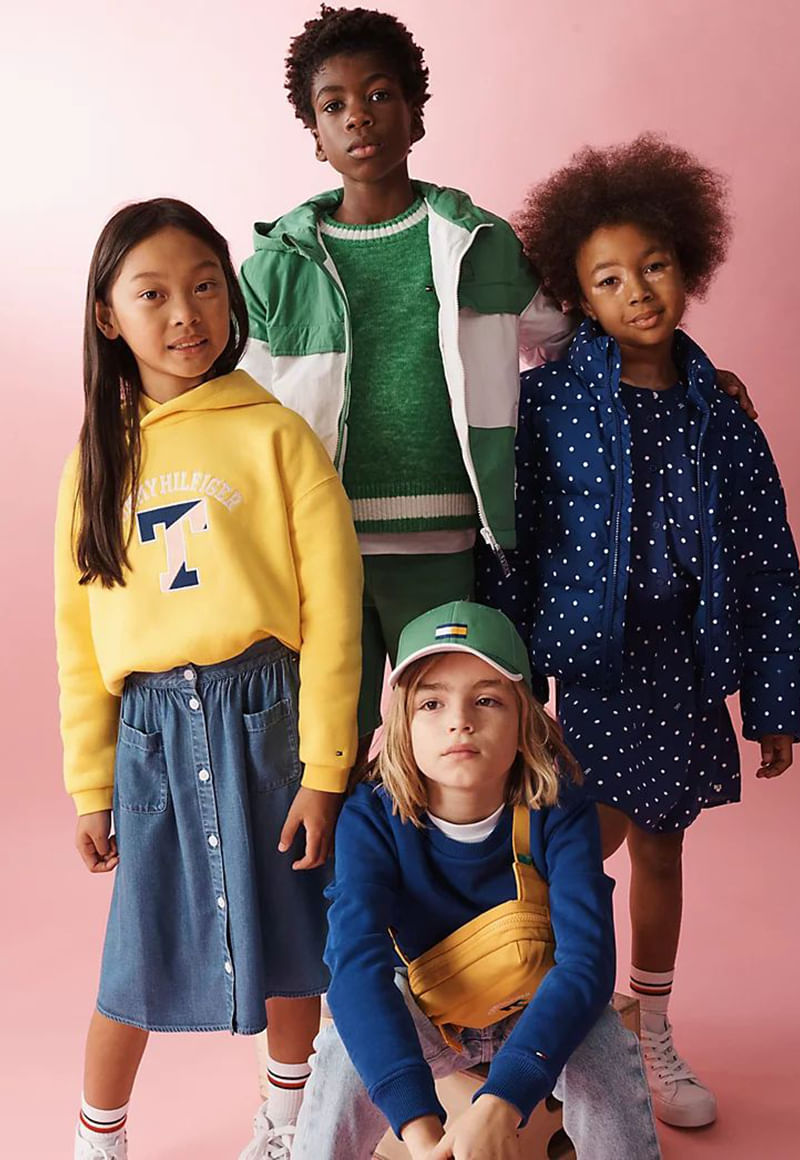 Poleron-De-Niña-Hoodie-Con-Logo-Varsity