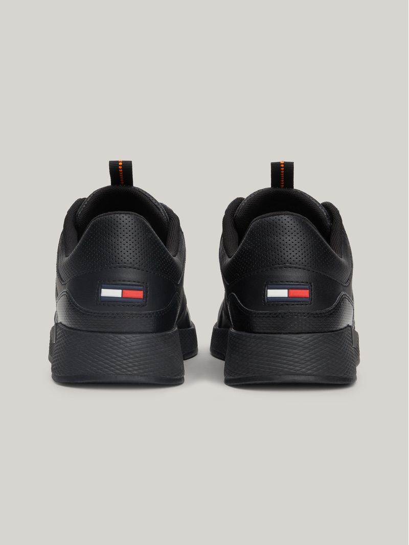 Zapatillas-Essential-Con-Parche