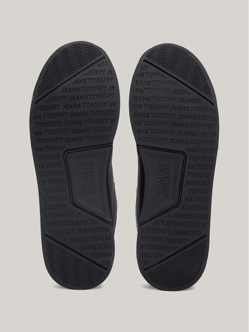 Zapatillas-Essential-Con-Parche