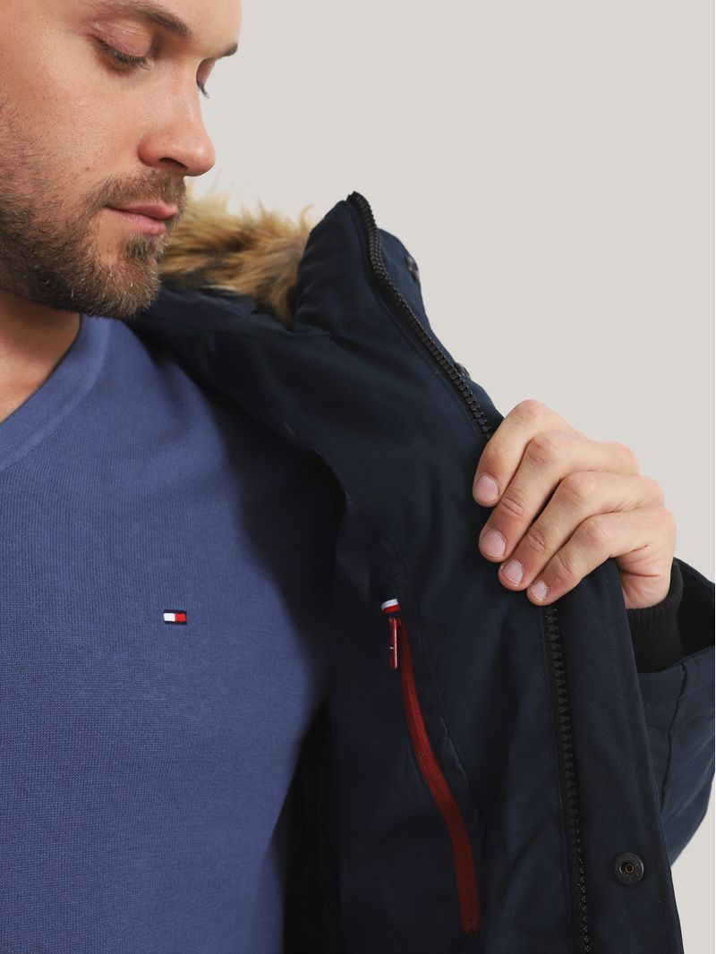 Parka-Artic-Con-Logo
