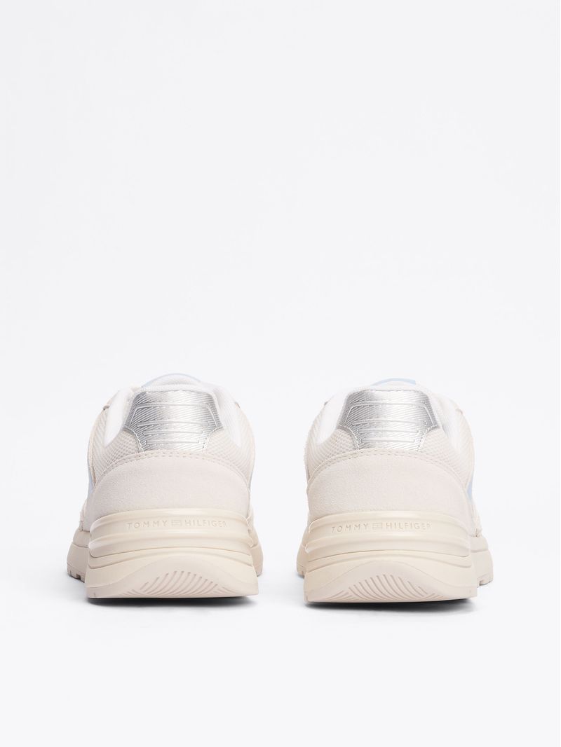 label-7