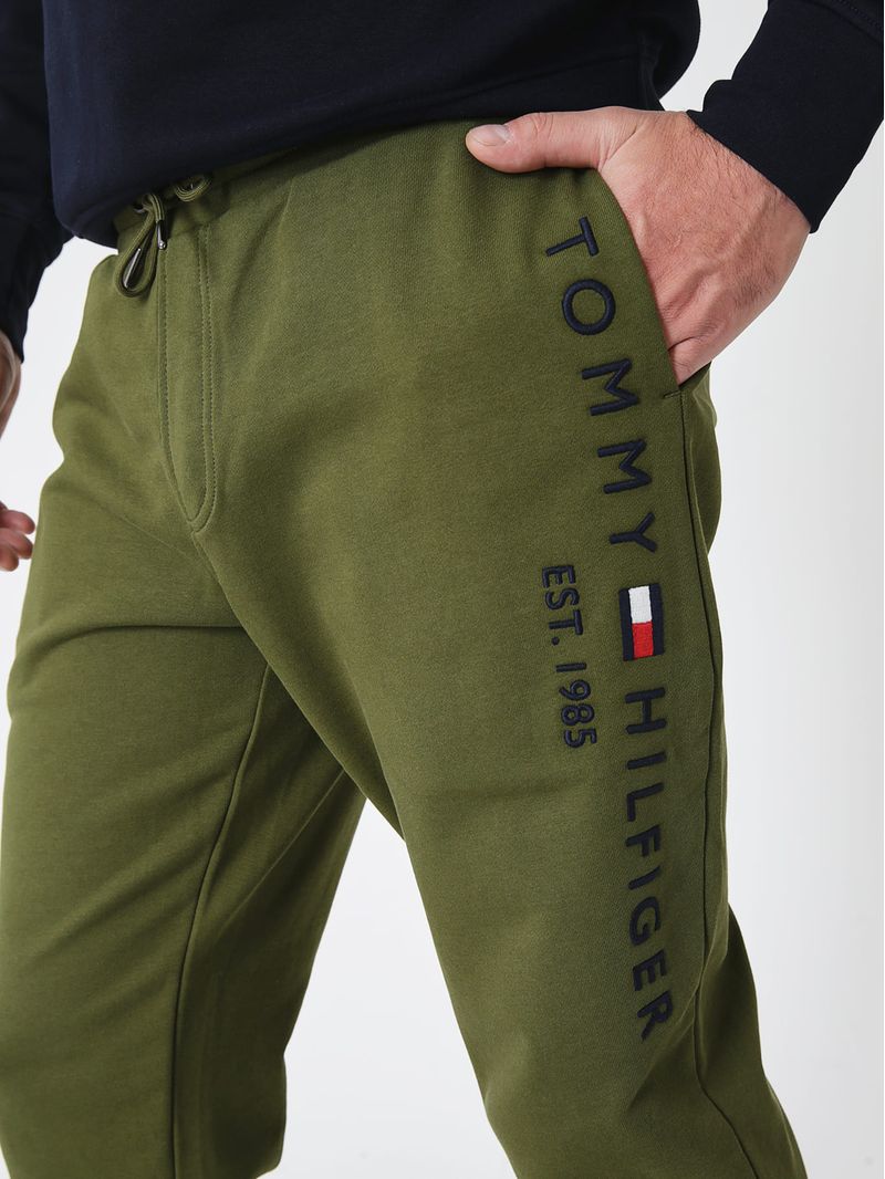 Joggers-1985-Essential