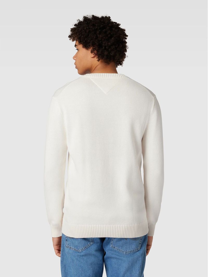 Sweater-Essential-Slim-Fit