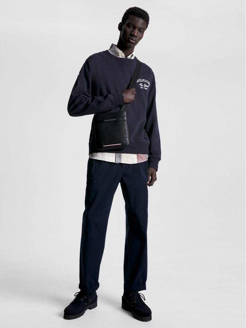 Poleron-Estilo-Preppy-Con-Logo