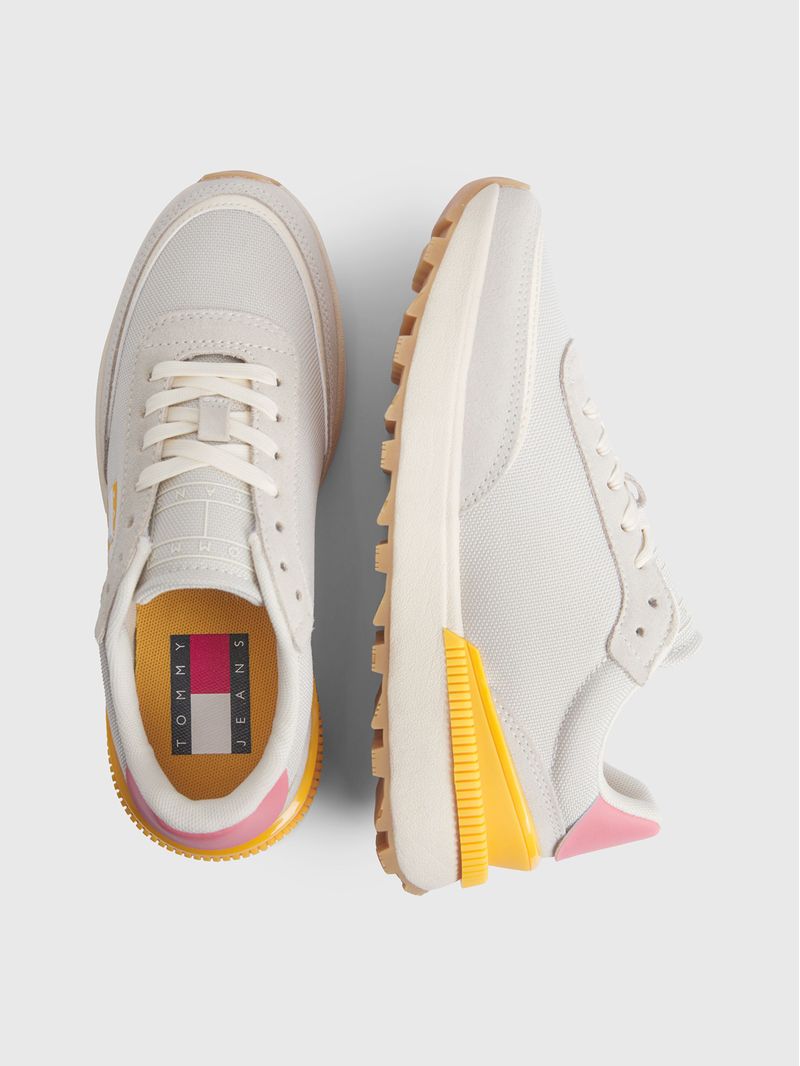 Zapatillas-Tech-Runner-Con-Logo