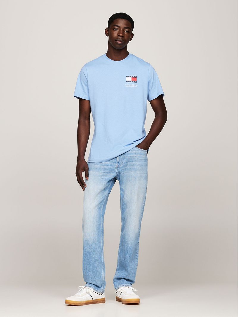 Polera-Essential-Con-Logo