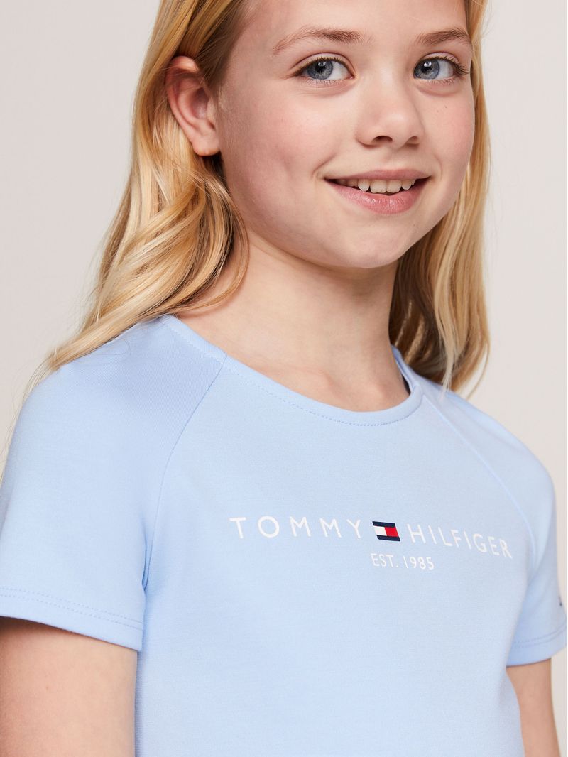 Vestido-Essential-Con-Logo