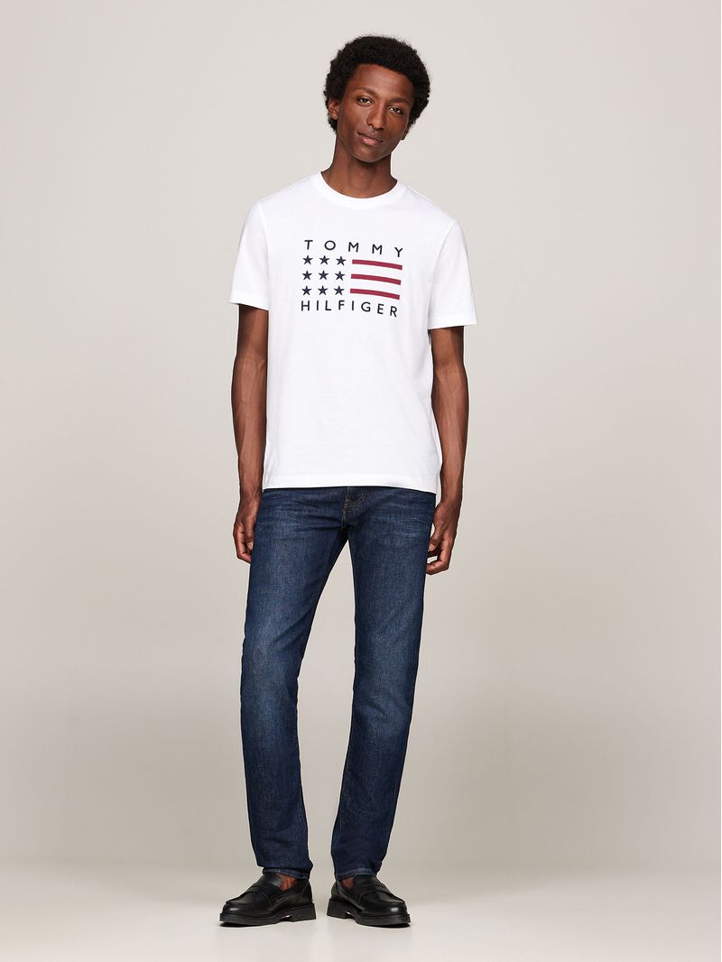 Polera-Con-Logo-Grafico