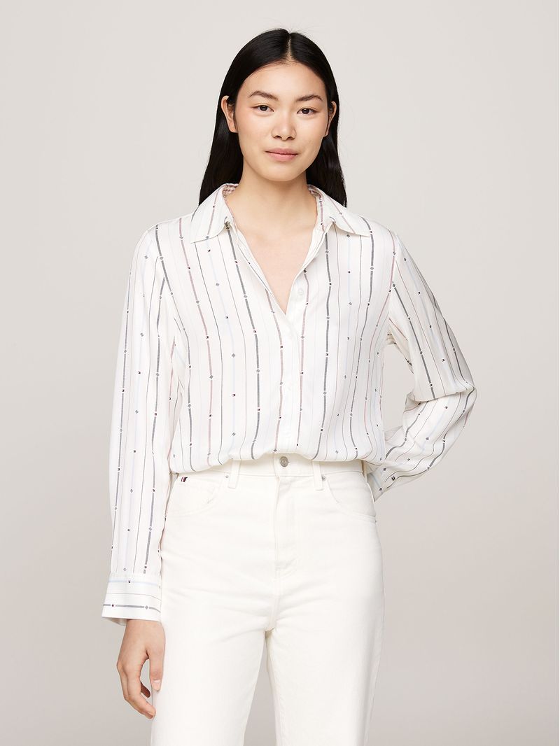 Camisa-De-Rayas-Con-Lazo-En-El-Cuello