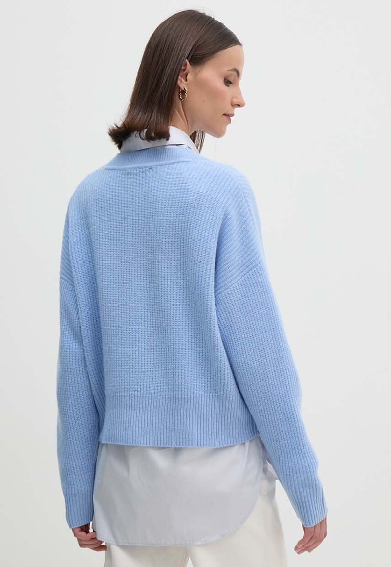 Sweater-Cuello-V-Con-Dos-Bolsillos