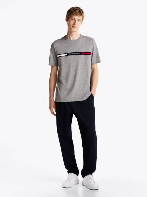 Polera Chest Insert Logo
