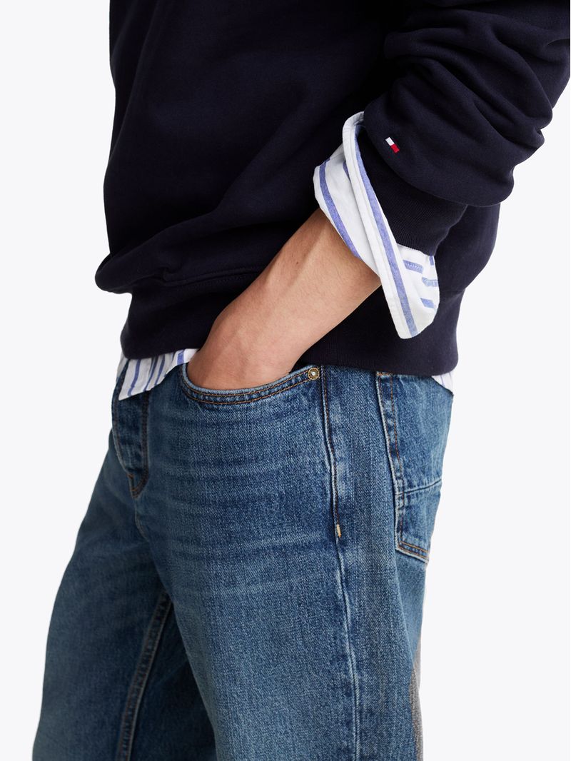 label-3