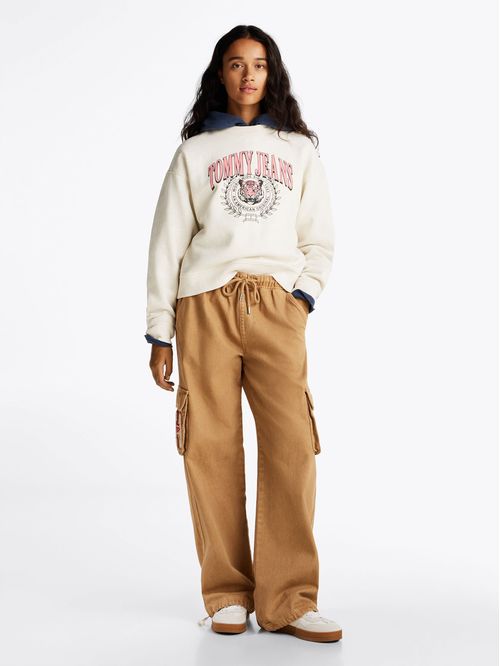 Polerón Relaxed Tiger Varsity Logo