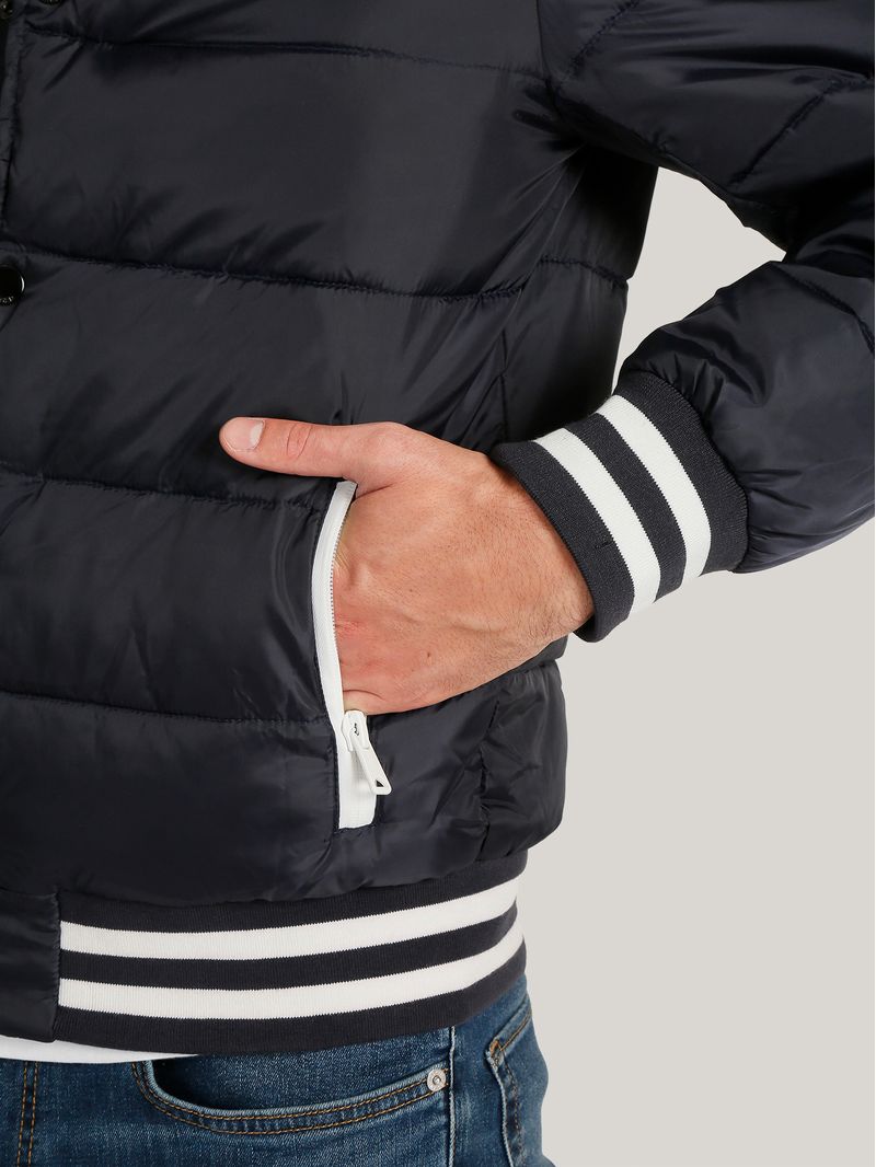 label-4