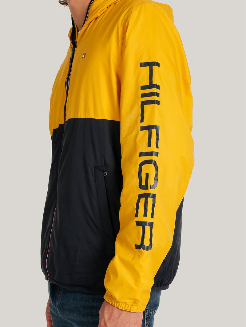 label-4