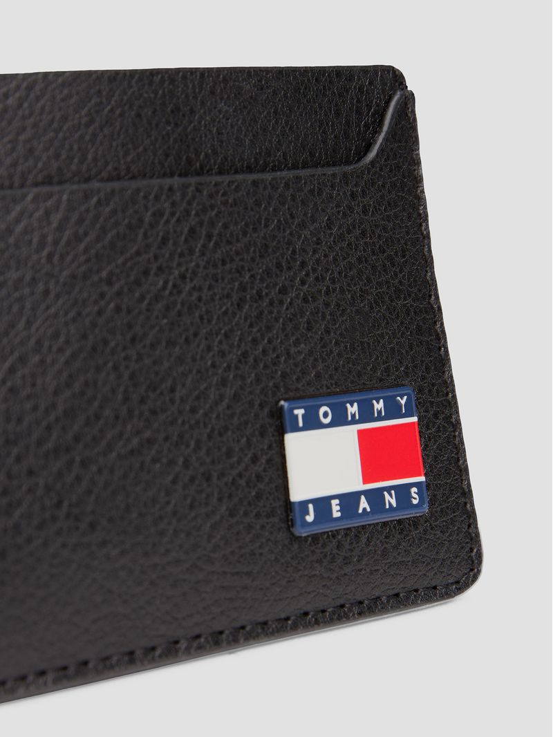 label-3