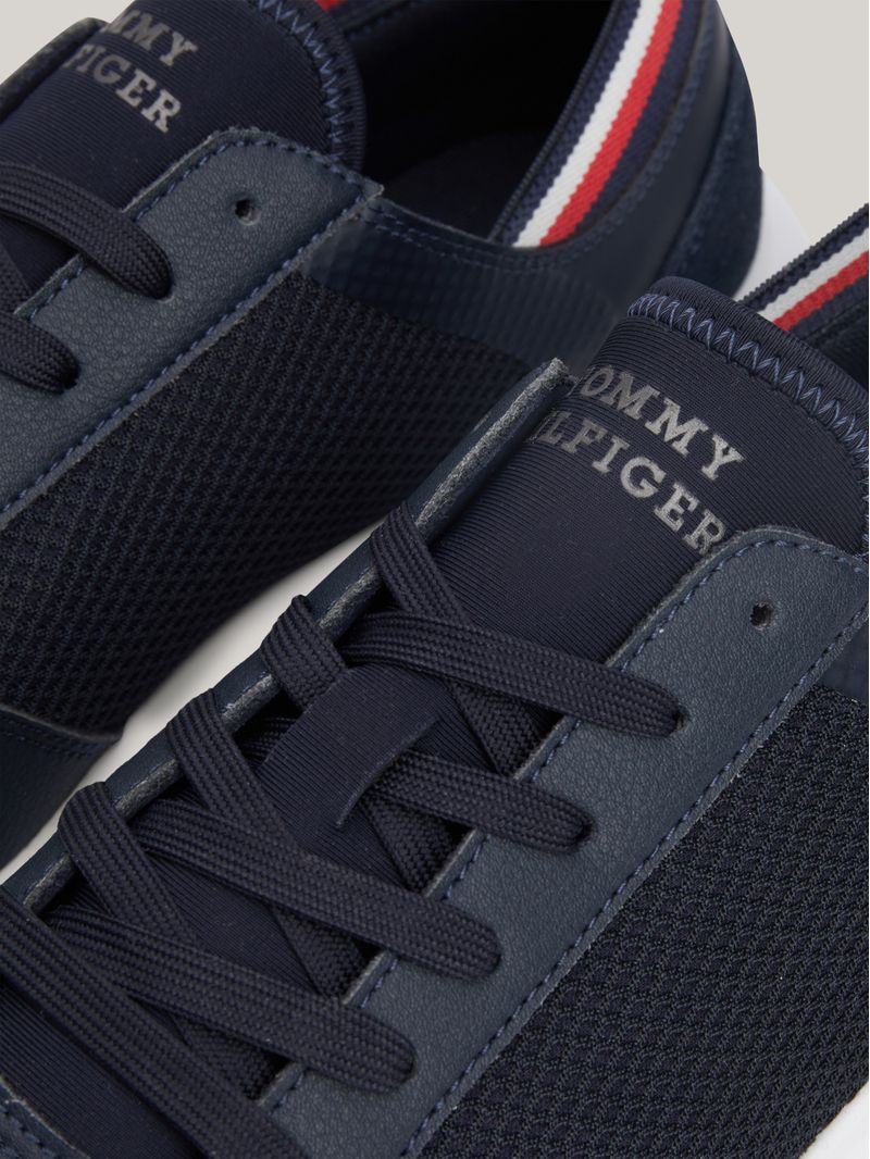 Zapatillas-Ligeras-Con-Logo