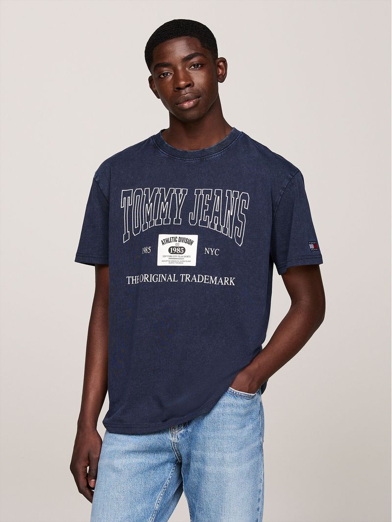 Polera-Archive-Con-Logo-Regular-Fit