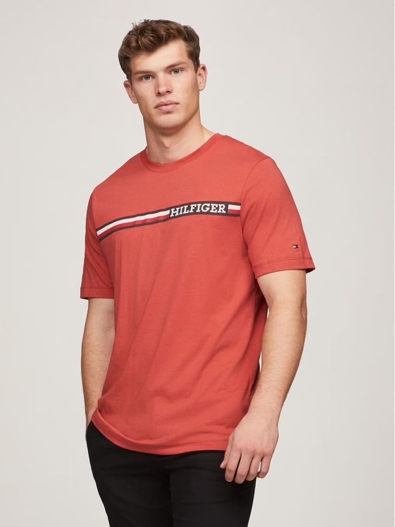 Polera-Con-Logo-Monotipo