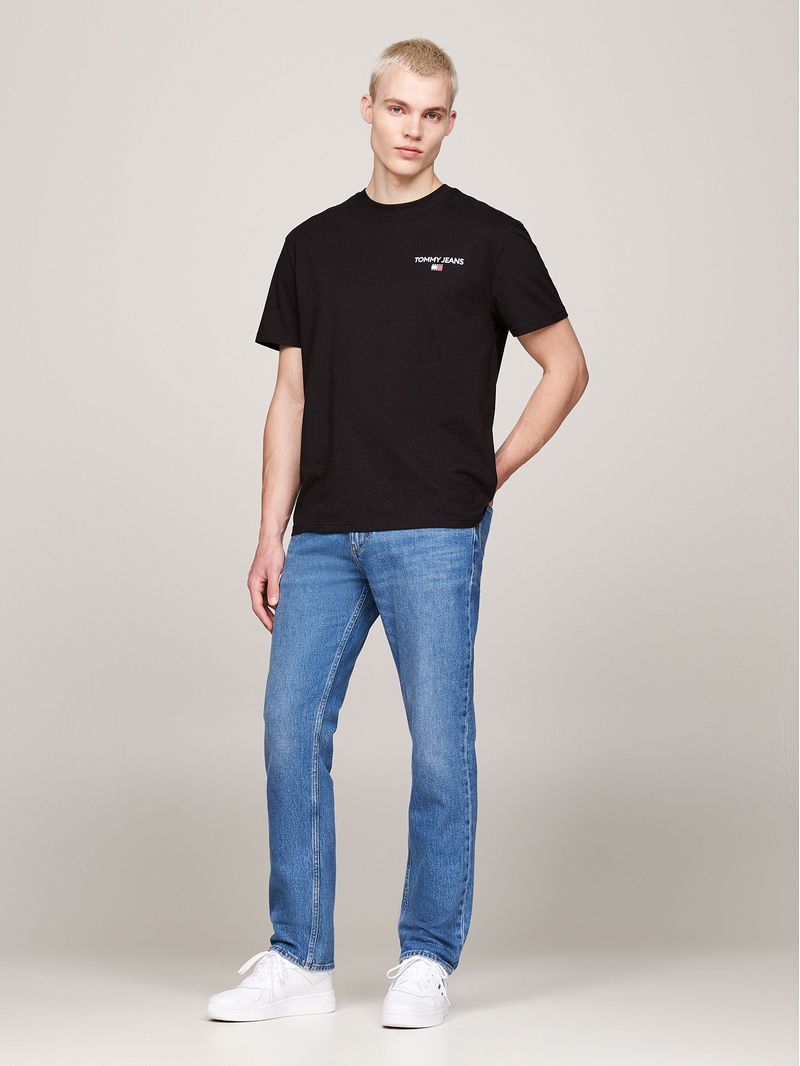 Polera-Con-Logo-En-La-Espalda