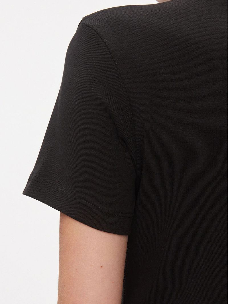 label-4