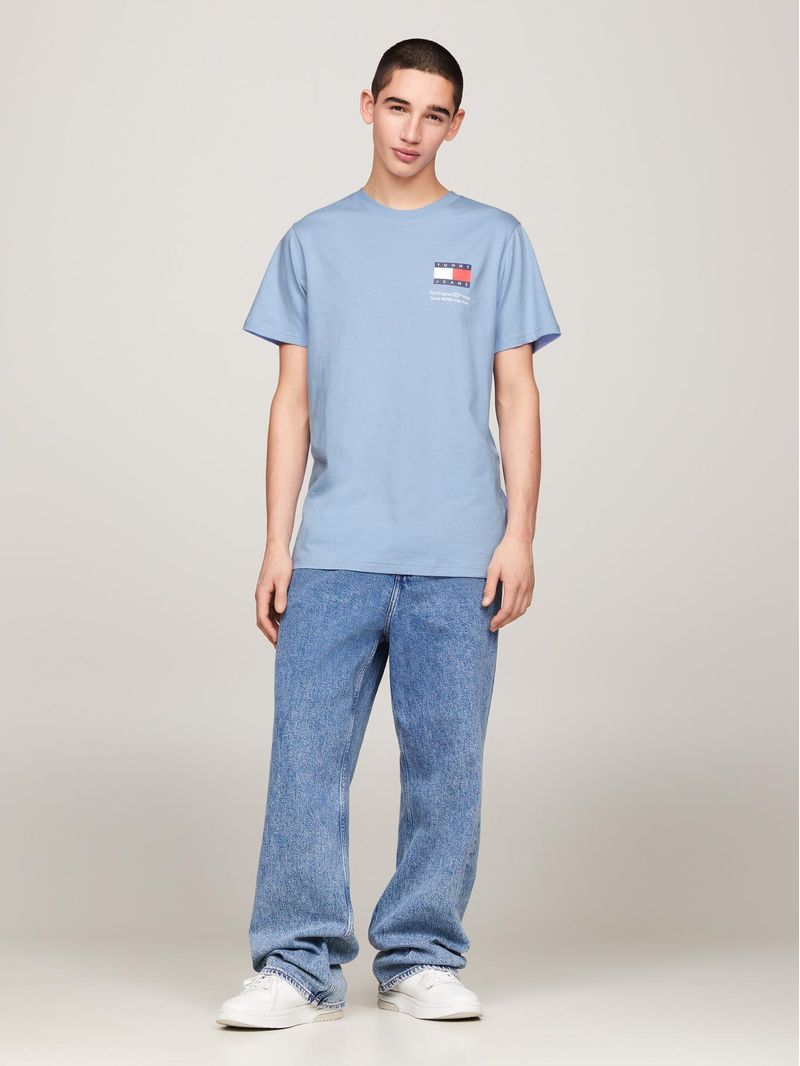 Polera-Essential-Con-Logo