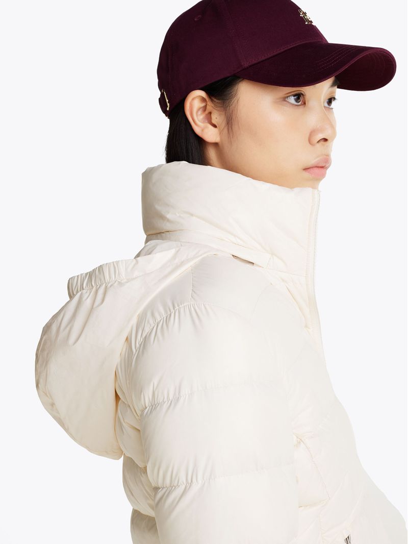 label-4