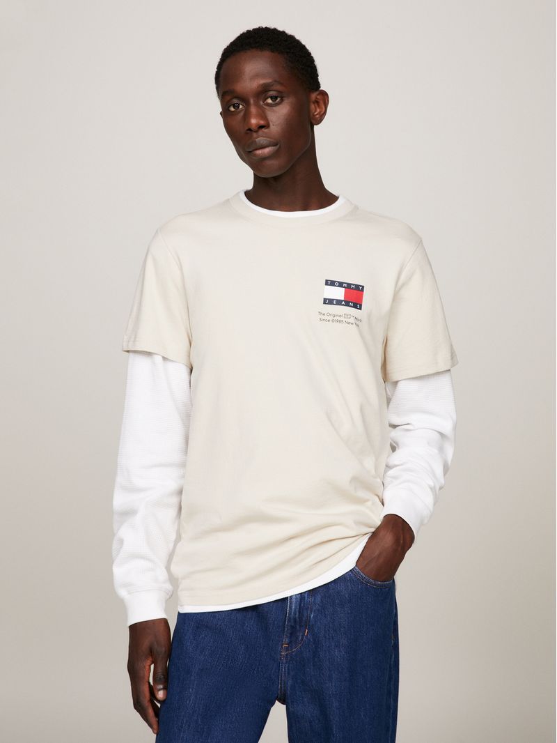 Polera-Essential-Con-Logo