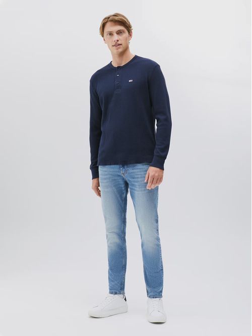 Polera De Cuello Henley Regular Fit