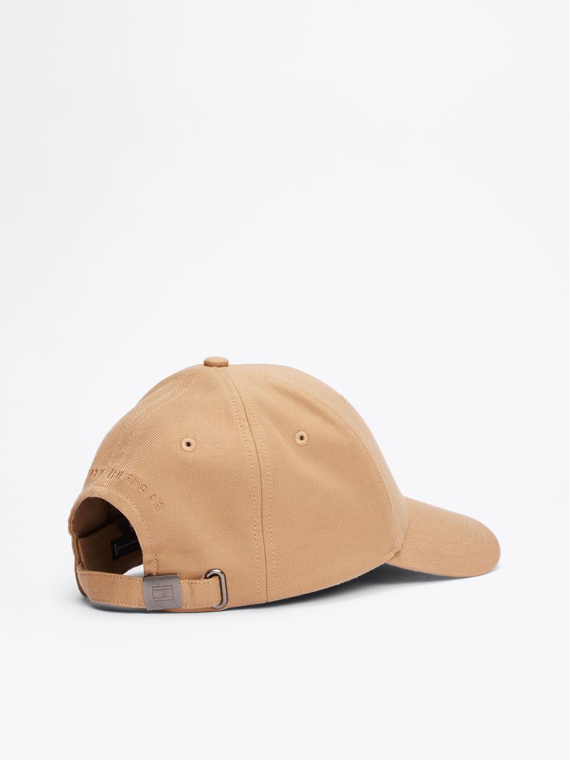 label-3