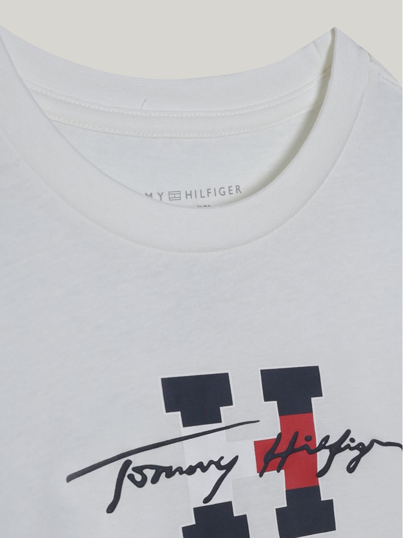 label-3
