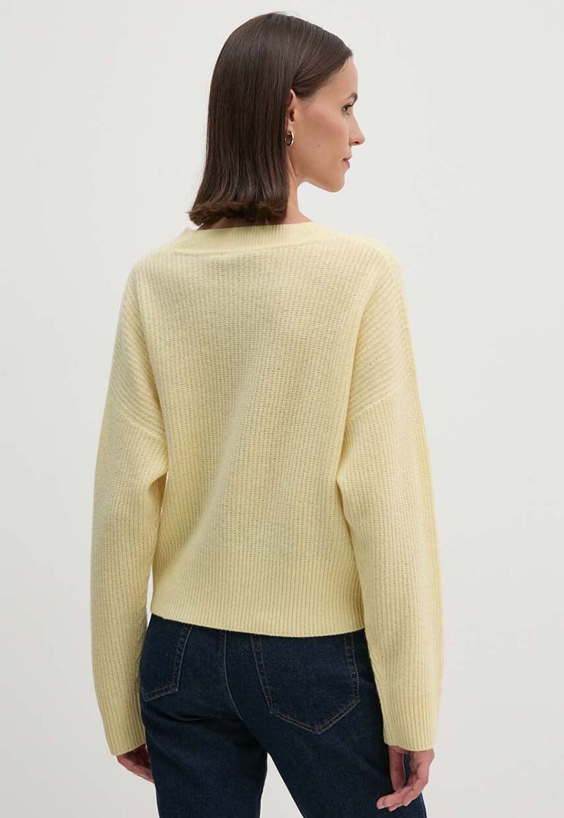Sweater-Cuello-V-Con-Dos-Bolsillos