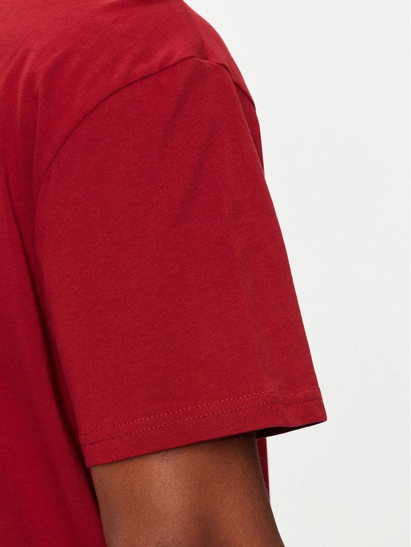 Polera-Regular-Fit-Con-Logo-Bordado